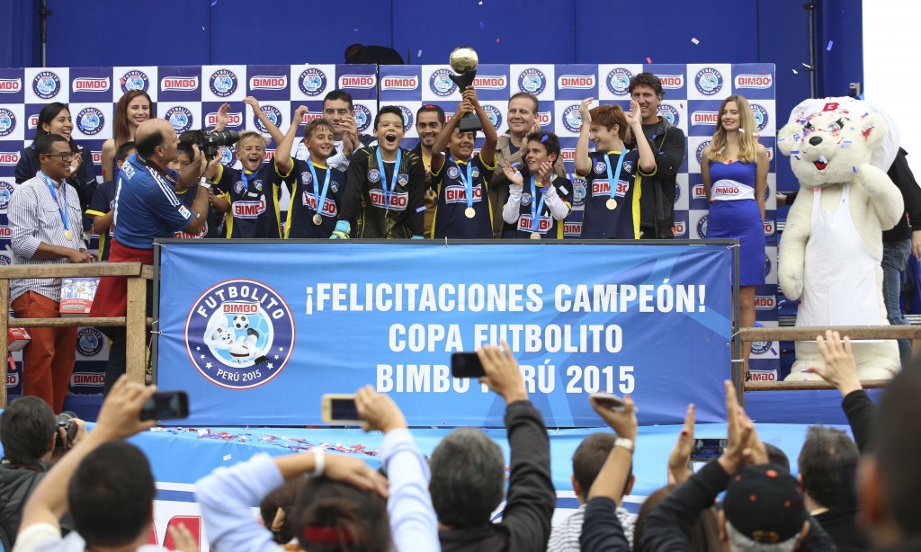 Foto Copa Futbolito Bimbo Peru 2015_02