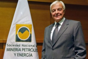Presidente de la Sociedad Nacional de Minería, Petróleo y Energía (SNMPE), Carlos Gálvez Pinillos