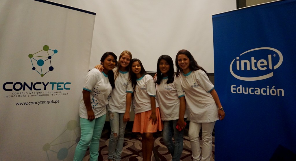 ESTUDIANTES VIAJAN AL ISEF 2016 222
